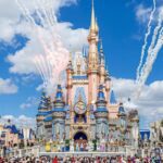 Carnaval na Disney? Orlando lidera destinos internacionais na folia dos brasileiros