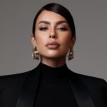 Quem é Giovanna Veríssimo, modelo que construiu carreira de mais de 20 anos na moda