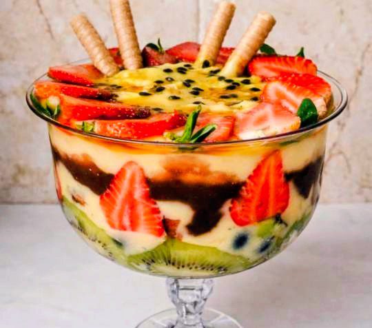 Leude’s Buffet: de habilidades pessoais à estruturação de um serviço alimentício em Manacapuru