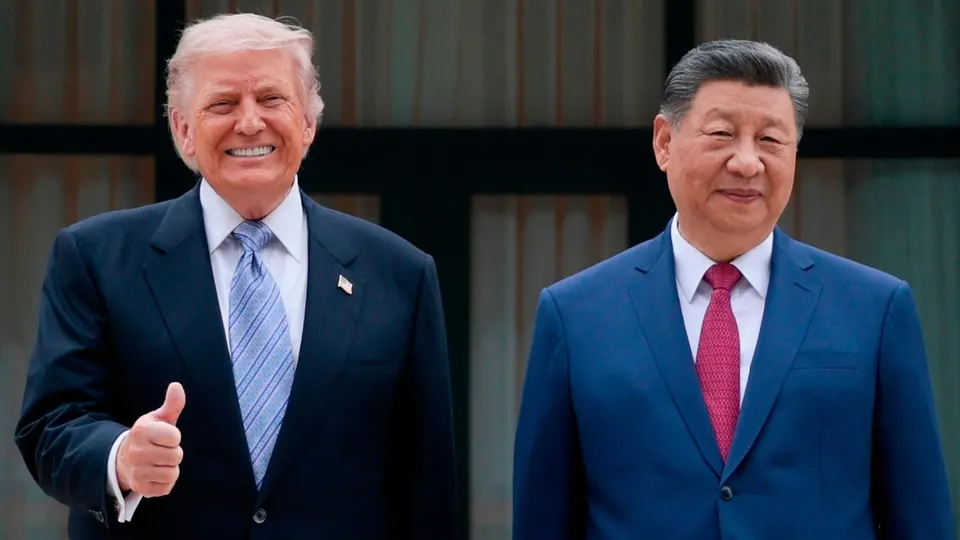 Trump e Xi discutem guerra no Irã durante cúpula em Pequim