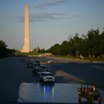 Trump afirma que reformas no reflecting pool estão “à frente do cronograma” após relatório sugerir atraso