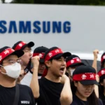 Greve de quase 45.000 trabalhadores da Samsung nas fábricas de memória ameaça cadeia de suprimentos da IA