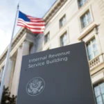 Governo discutiu criação de fundo de US$ 1,7 bilhão para pagar vítimas de “armazenamento” e encerrar processo de Trump contra o IRS