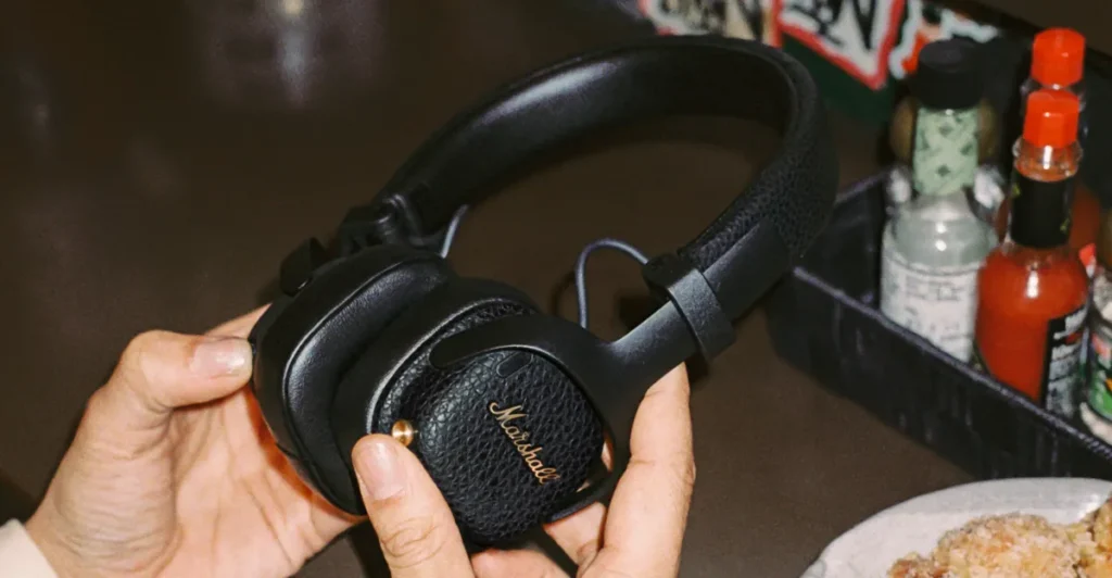 Marshall volta a oferecer cancelamento de ruído em fones on-ear com o Milton A.N.C.