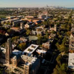 Universidade de Chicago anuncia isenção de mensalidades para estudantes de baixa renda