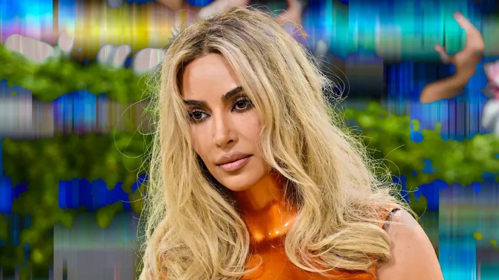 Homem processa Kim Kardashian após erro em postagem no Instagram e é condenado a pagar honorários