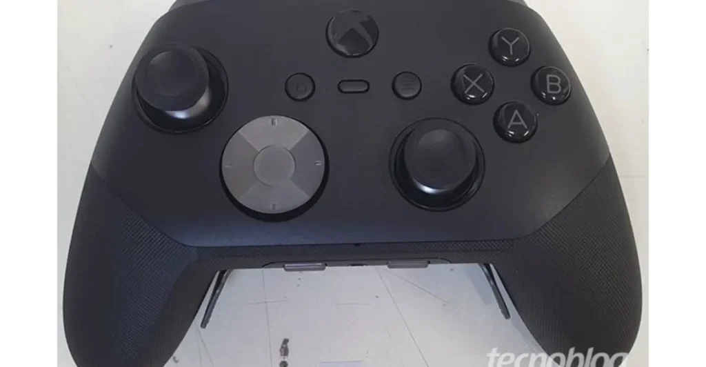 Imagens vazadas mostram controle Xbox Elite 3 com novos botões misteriosos