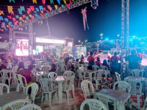 Coreografia em homenagem aos povos originários no Festival Folclórico de Manacapuru