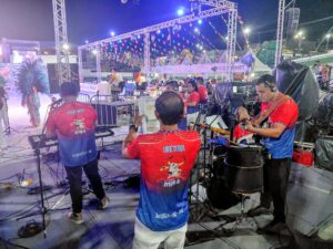 Figurino elaborado de brincante no Festival Folclórico de Manacapuru