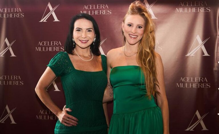 Ana Paula França e Larissa Mocelin